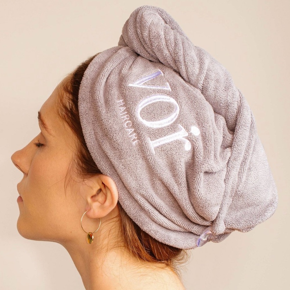Voir Haircare A Hair Towel in Gray